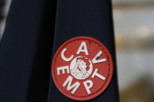 メンズのトップス