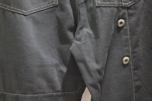 買取のリメイクパンツ