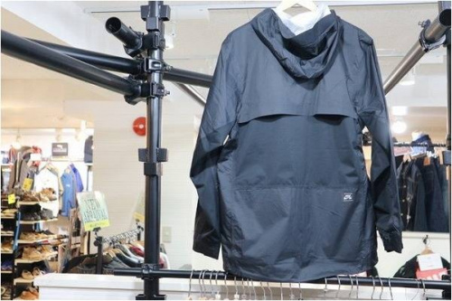 ナイロンパーカーの中古