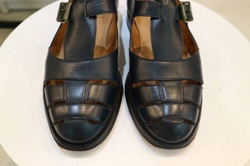 クロケット&ジョーンズ