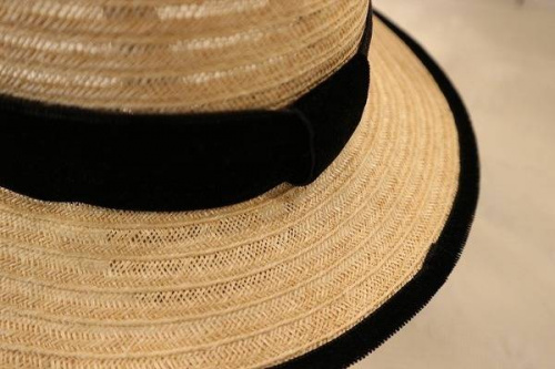 レディースのストローハット