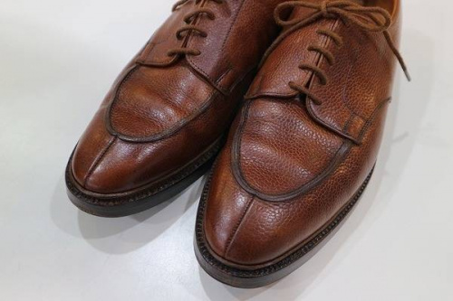 Crockett&JonesのUチップ