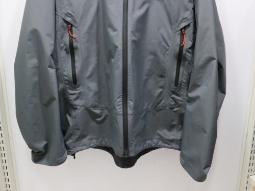 アークテリクスのBeta SL Jacket