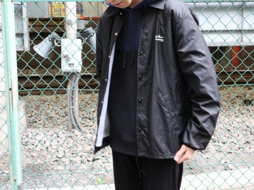 アンダーカバーのコーチジャケット