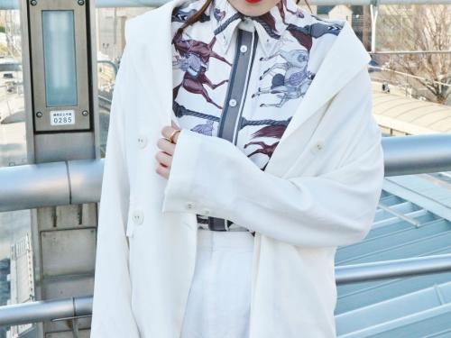 エルメスのシルクブラウス