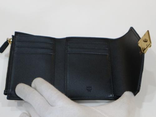 エムシーエムの財布