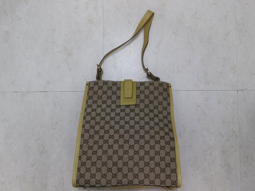 グッチのワンショルダーバッグ