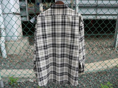 エヌハリウッドのドロップショルダー