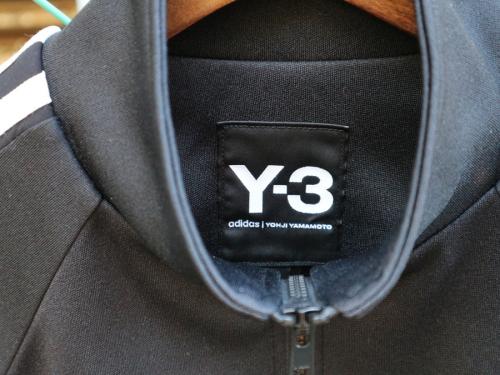 トラックジャケットのヨウジヤマモト