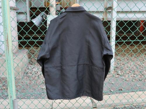 シーイーのジャケット