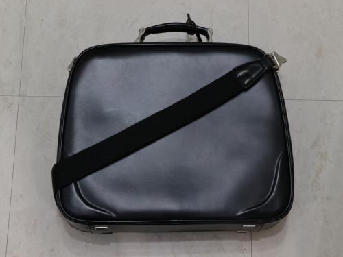 サムソナイトのショルダーバッグ