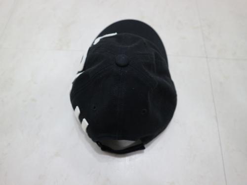 ワイスリーのキャップ