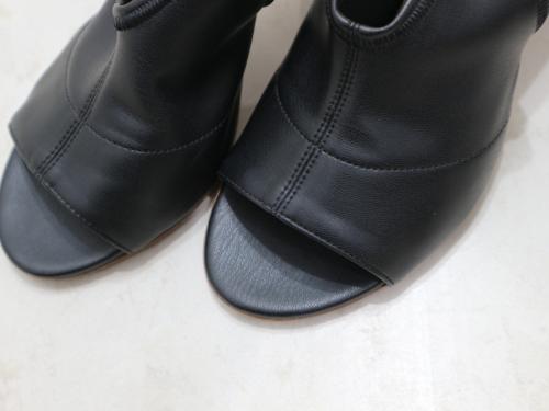 ストラップサンダルのレディース