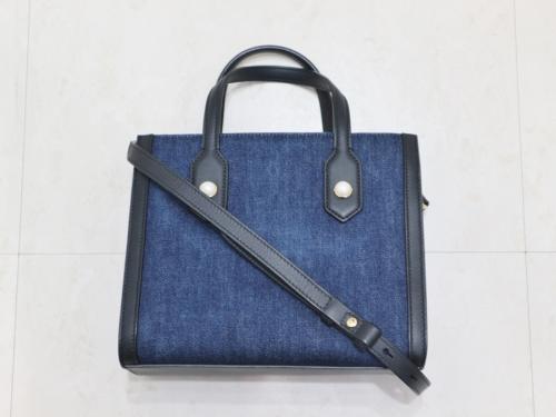 グッチのエンブロイダリータイガー