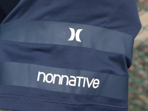 コラボアイテムのカットソー