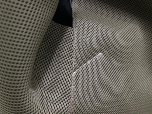 トライアングルトートバッグのメッシュ