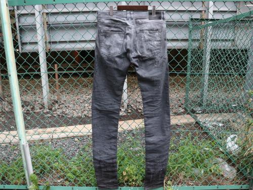 ディーゼル　ブラック　ゴールドのペイント加工