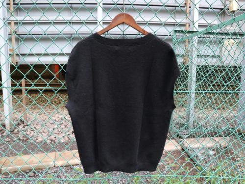 キャバンのベスト