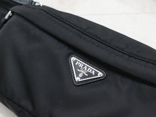 ボディバッグのサフィアーノ