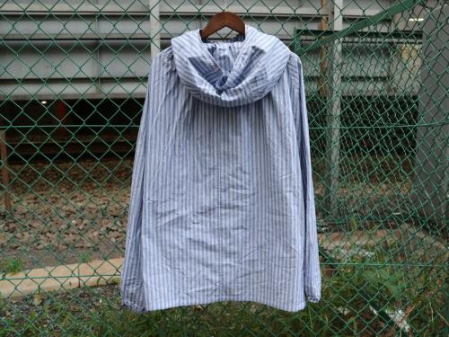 アンユーズドのstripe pullover jacket