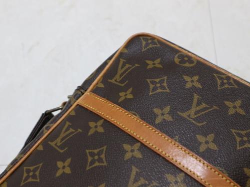 ルイ ヴィトン　のモノグラム