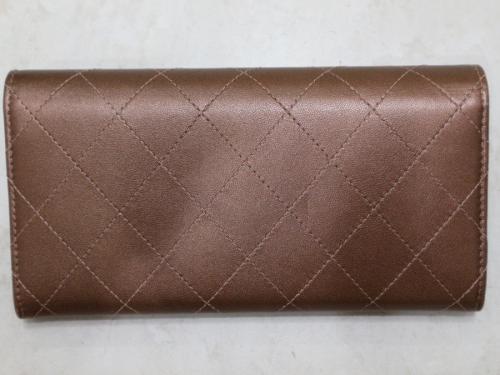 シャネルの財布
