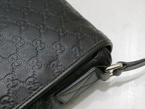 グッチのグッチシマレザーショルダーバッグ