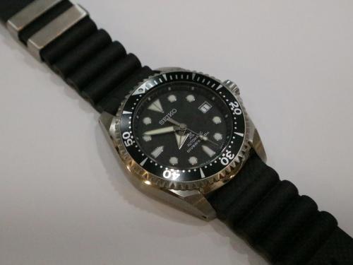 セイコーの6R15-01D0