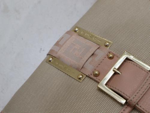 キャンバスショルダーバッグのズッカ柄