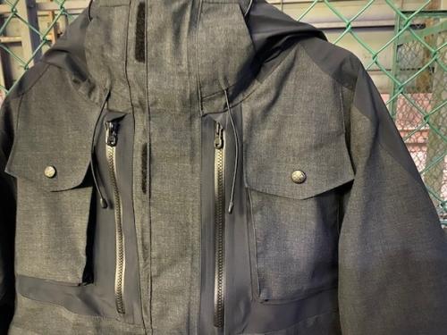 ダウンジャケットの中古　アウトドアブランド　ドメスティックブランド　相澤陽介　GORE-TEX