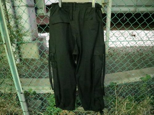 サイトのTechno pant