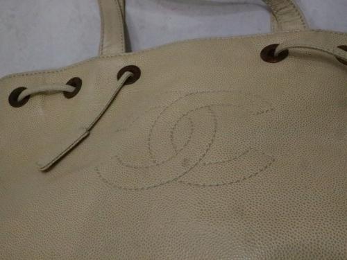 キャビアスキンココマーク巾着トートバックの中古　レディース　ココシャネル　カールラガーフェルド