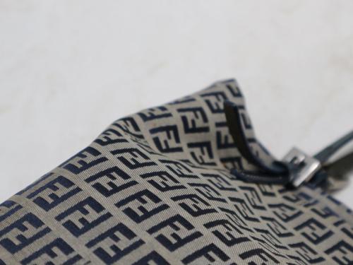 ズッカ柄のトートバッグ