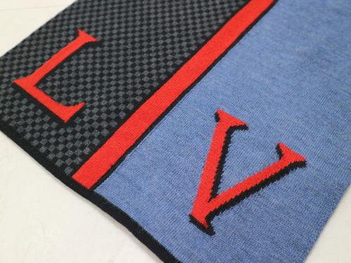 ルイ ヴィトンのエシャルプLVダミエルージュ