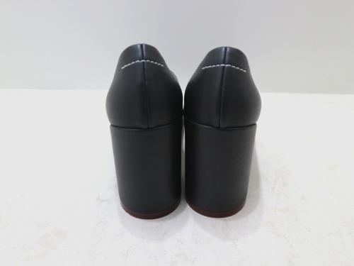 エムエムシックス メゾンマルジェラのコーンヒールパンプス