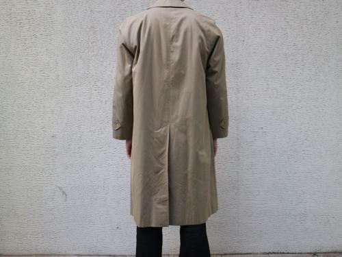 バーバリーズのステンカラーコート