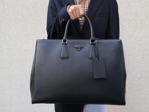 プラダのラージ プラダ ガレリアサフィアーノ レザーバッグ