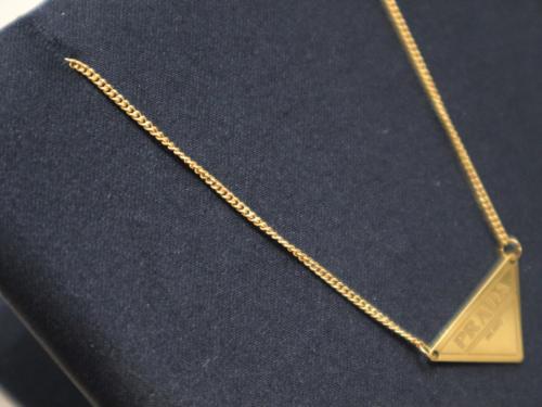 1JC558 2CID F0056 AU750のファインジュエリーゴールドネックレス