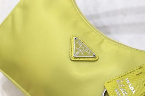 Re-Edition 2000 ナイロンミニバッグの1NE515 TESSUTO ANANAS 31433