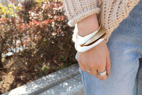 CHARLOTTE CHESNAISのシャルロット シェネ