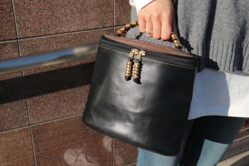 ヴィンテージツイスト金具バニティーバッグのMADRID L25 ベラスケス