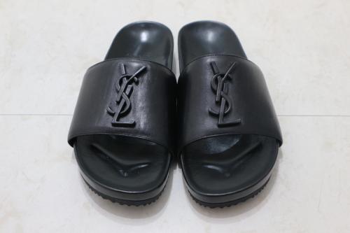 Saint Laurent Parisのサンローランパリ