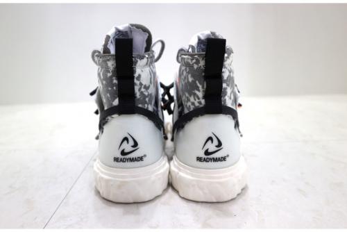 ナイキ×レディメイドのブレザーミッド