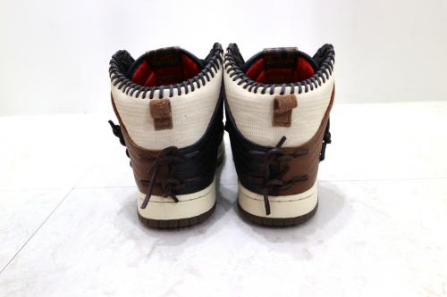 ナイキ × ボデガのダンク