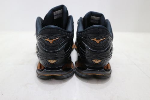 ミズノのスニーカー
