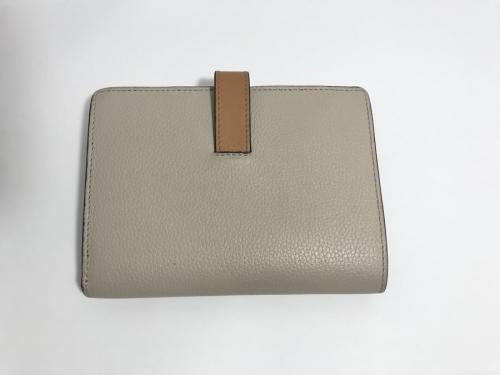 ロエベの財布