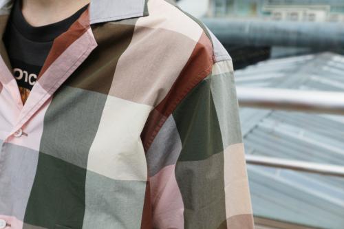 オープンカラーシャツのメンズ　