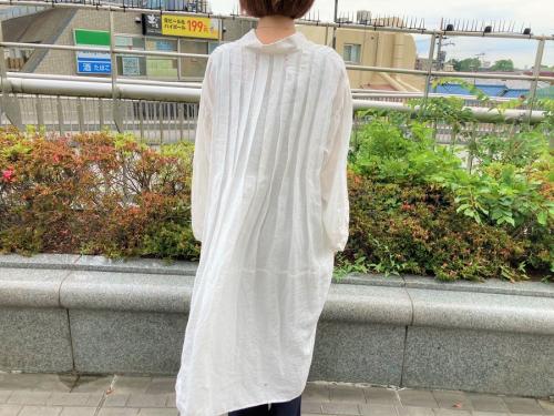 ハレルヤのブラウス