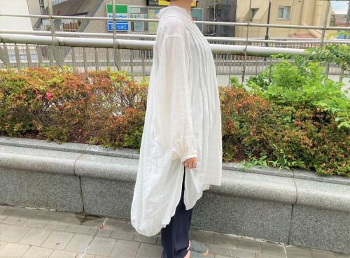 ブラウスのレディース