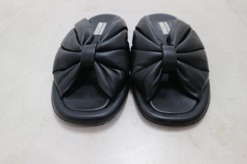 BALENCIAGAのバレンシアガ